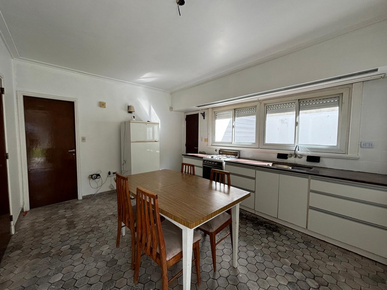 Chalet en Venta. Chauvin